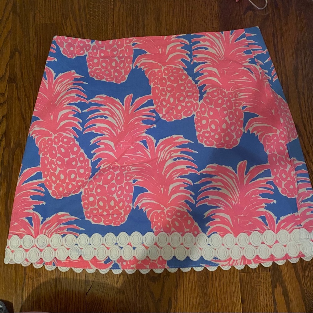 Lily Pulitzer skirt
